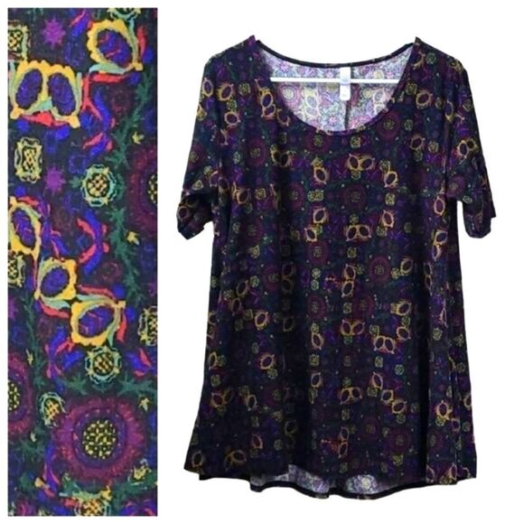 LuLaRoe Perfect Tee Small Black Printed Swing Knit Top Half-Sleeve Stretch - Picture 1 of 13